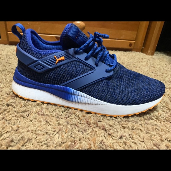 Puma shoes - Picture 2 of 8